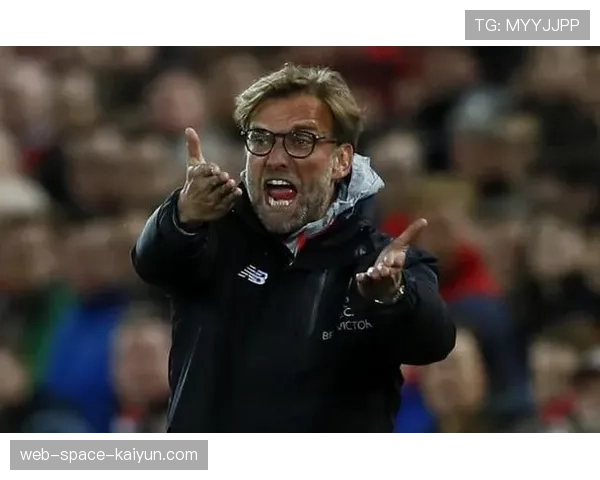 克洛普公开承认:球队正在加练混合防守体系,以应对下赛季多线作战 克洛普公开承认:球队正在加练混合防守体系,以应对下赛季多线作战